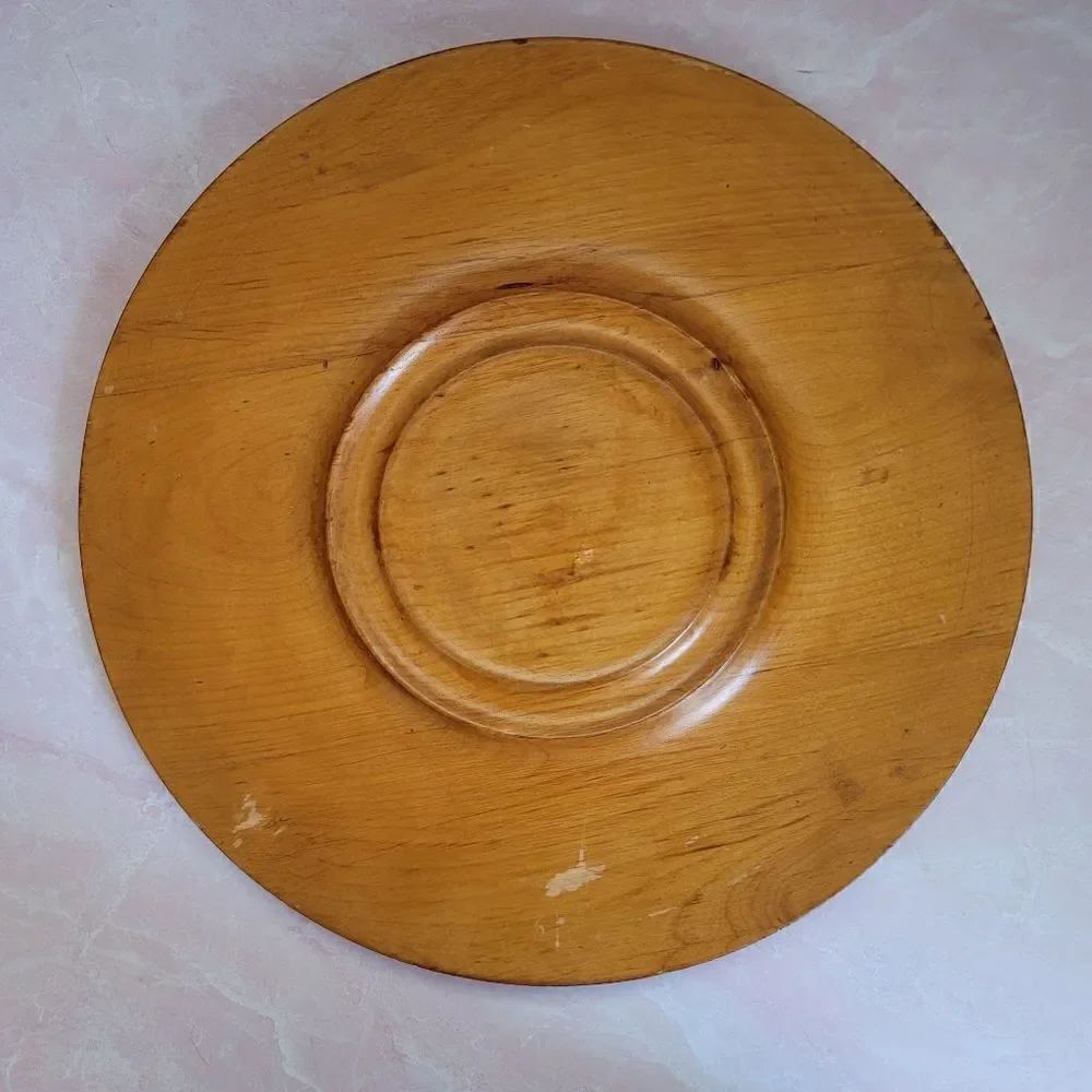 Round wooden plate serveware serving tray cottagecore Dutch decor wood